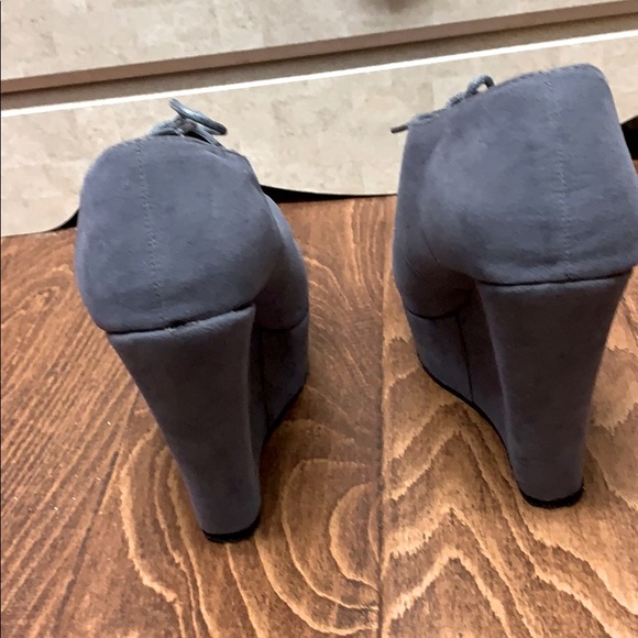 Delicacy Booties - Picture 8 of 11